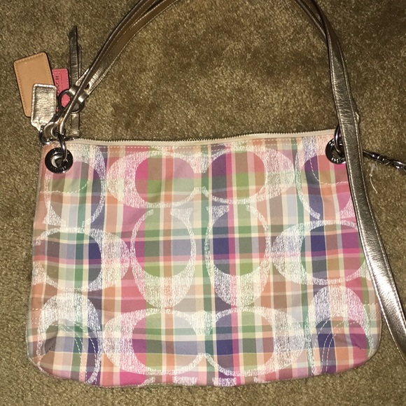 Coach Large crossbody or shoulder purse - Picture 2 of 3